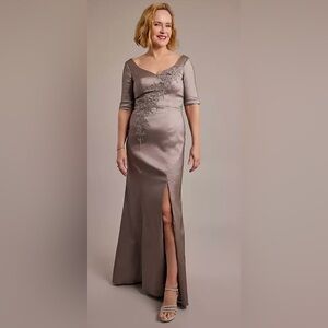 Oleg Cassini Silver Long Sleeve Dress
